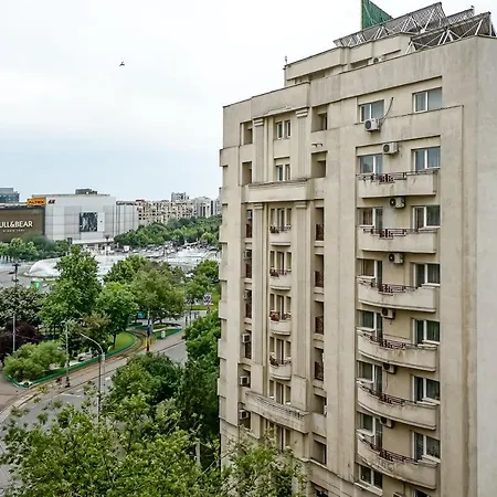 Апартаменти Roof View Artesian Fountains *