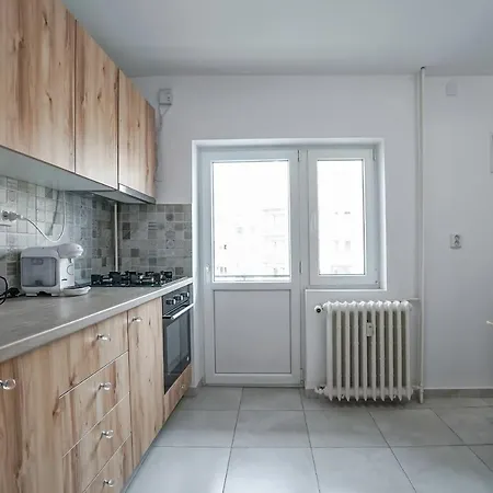 Roof View Artesian Fountains Daire Bükreş